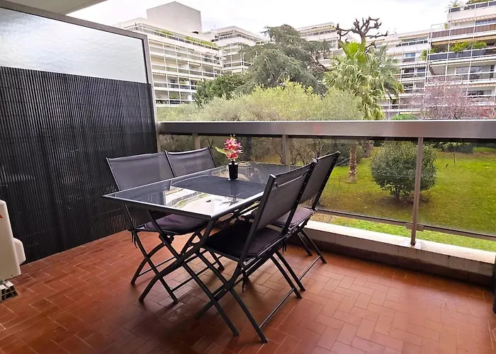 4 Pers Piscine A Pied Nyaraló Juan-les-Pins