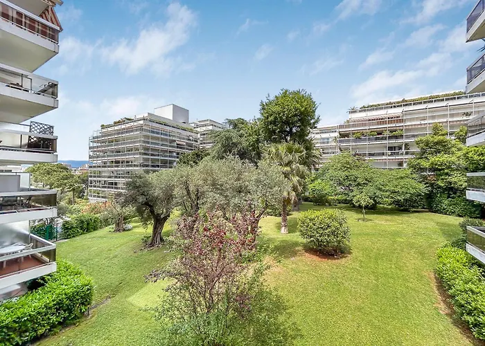 4 Pers Juan-les-pins, Calme&tout à Pied