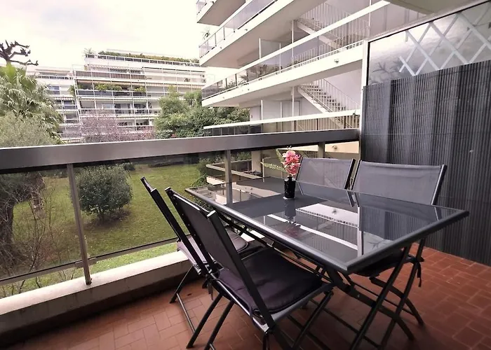 4 Pers Juan-les-pins, Calme&tout à Pied